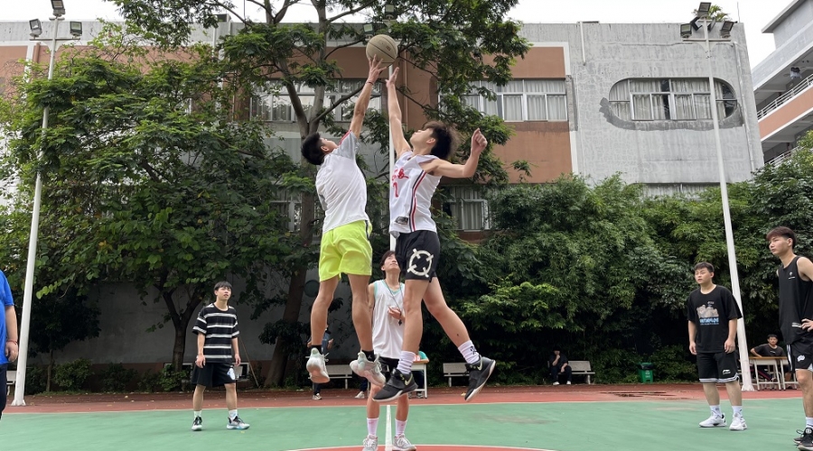 學(xué)生籃球比賽